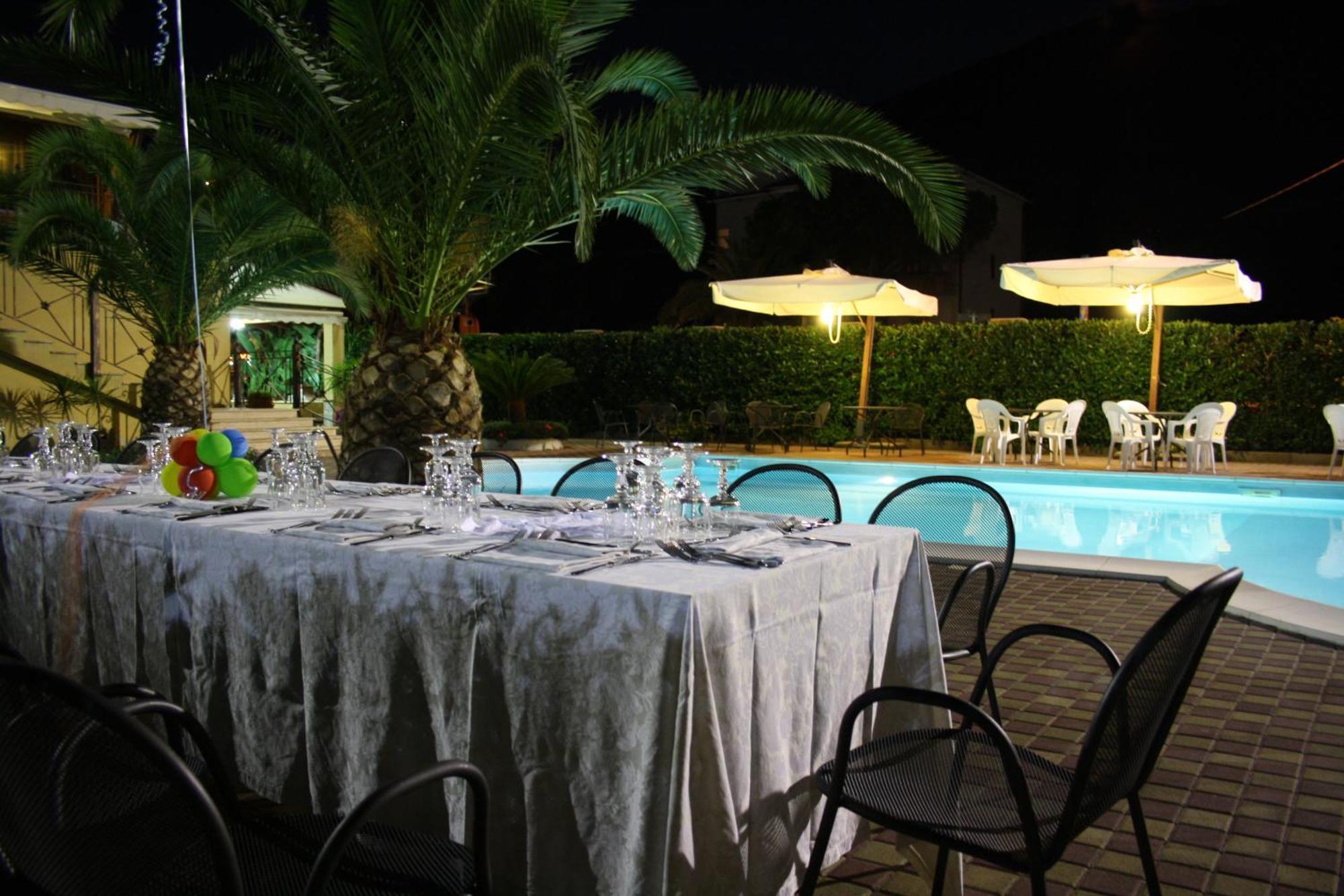 Hotel Marinella Πίτσο Εξωτερικό φωτογραφία